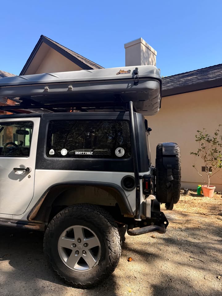 James Baroud Space XL Rooftop Tent in Colfax, CA (photo 3) — photo 3