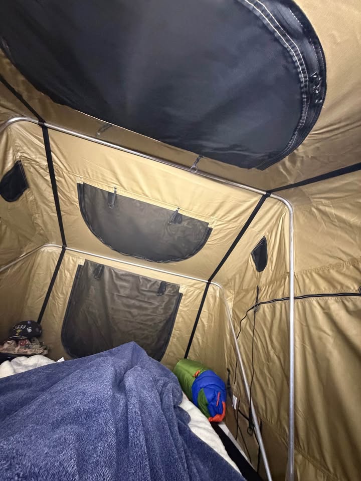 Smittybilt Overlander Roof Top Tent in Colorado Springs, CO (photo 3) — photo 3