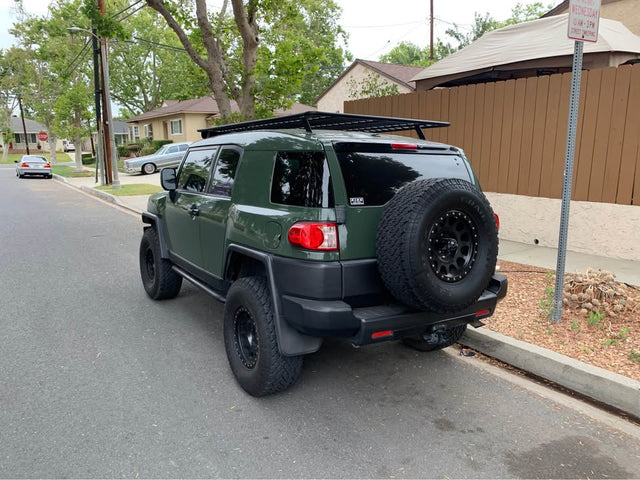 2011 Toyota FJ Cruiser — photo 3