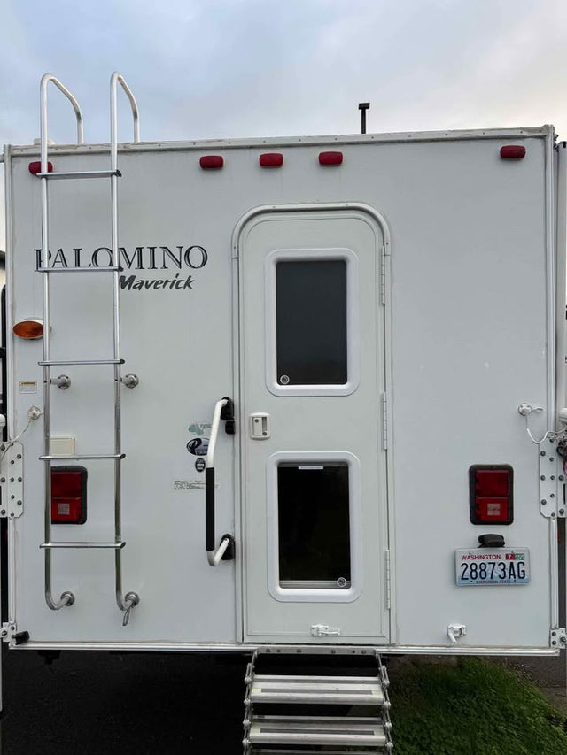 2013 Palomino Camper — photo 3