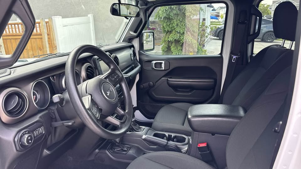 2021 Jeep Gladiator · Sport Pickup 4D 5 ft in Vineyard, UT (photo 3) — photo 3