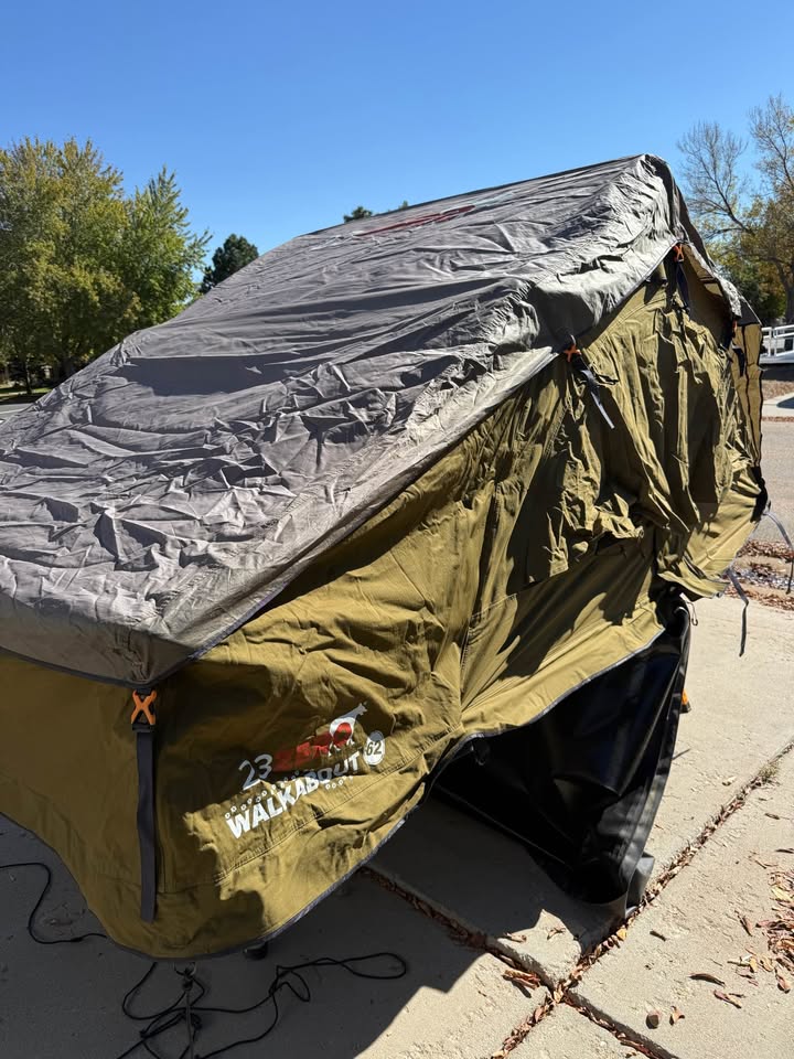 23Zero Walkabout 62 Rooftop Tent – Winter Liner + NEW Cover in Berthoud, CO (photo 3) — photo 3