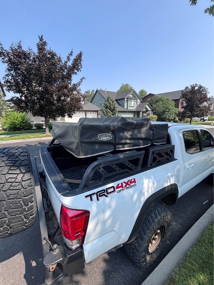 Smittybilt Overlander Gen 1 Standard Roof Top Tent in Salem, OR (photo 3) — photo 3