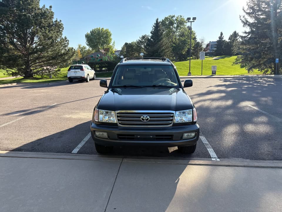 2003 Toyota Landcruiser in Centennial, CO (photo 3) — photo 3
