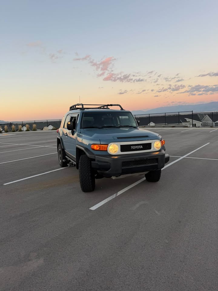 2014 Toyota FJ Cruiser · Sport Utility 2D in Lehi, UT (photo 3) — photo 3