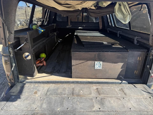 1998 Toyota Tacoma SR5 4x4 V6 – 5-Speed – WilderNest Camper — photo 3