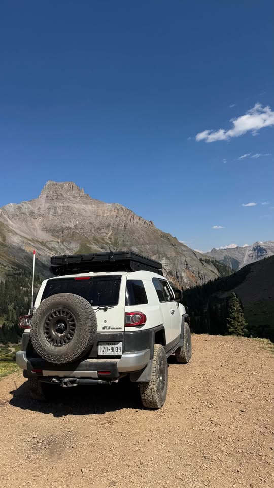 2014 Toyota FJ Cruiser · 4x4 in Austin, TX (photo 3) — photo 3