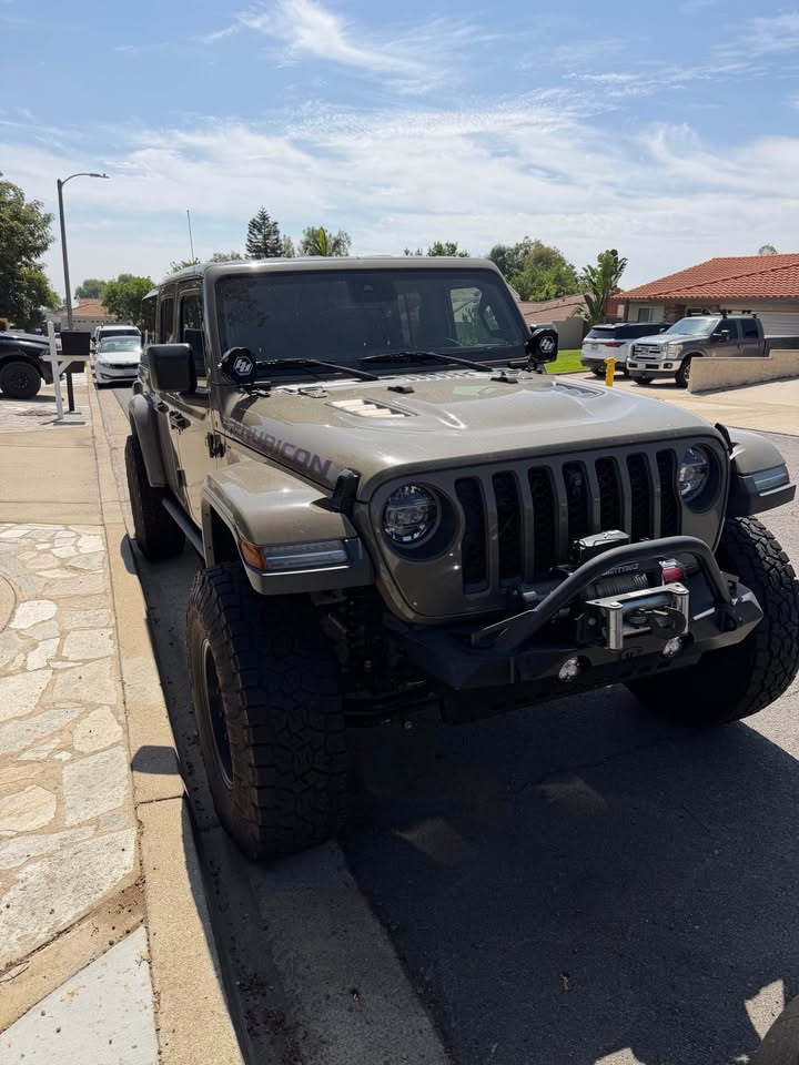 2020 Jeep Gladiator · Rubicon Pickup 4D 5 ft in Rancho Cucamonga, CA (photo 3) — photo 3