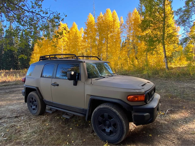 2007 Toyota FJ Cruiser · Sport Utility 2D — photo 3