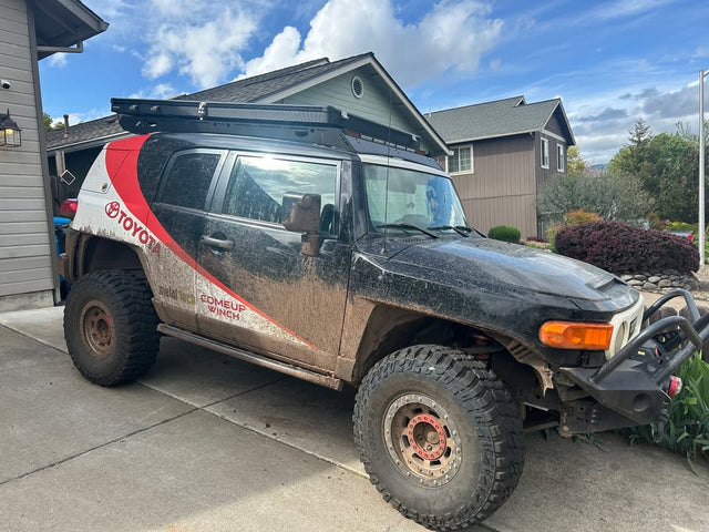 2009 Toyota FJ Cruiser — photo 3