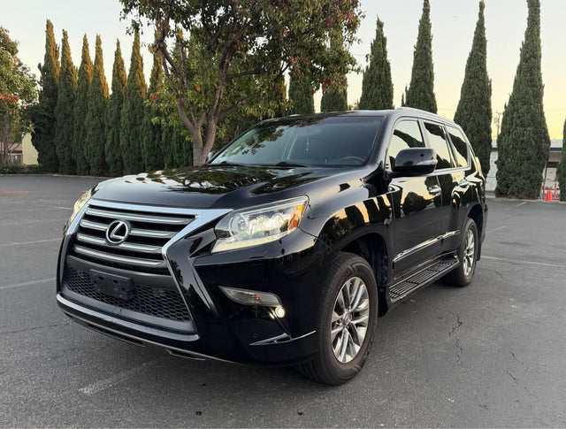 2014 Lexus GX · GX 460 Luxury Sport Utility 4D — photo 3