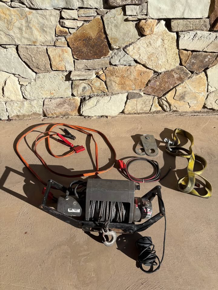 Warn XD9000i Winch with Portable Cradle and Accessories in Kamas, UT (photo 3) — photo 3