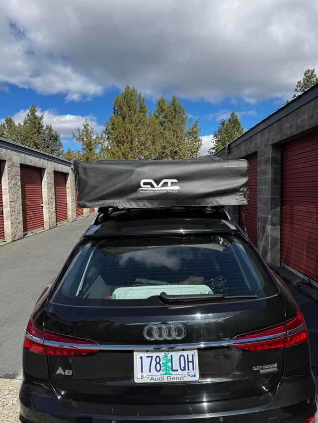 CVT Cascadia Vehicle Tents Rooftop Tent — photo 3
