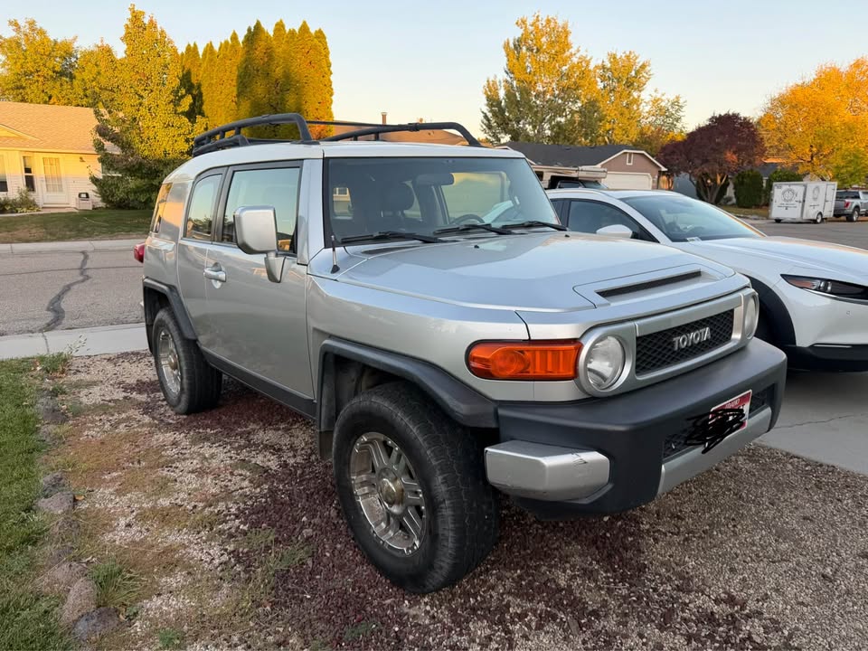 2008 Toyota FJ Cruiser · Sport Utility 2D in Meridian, ID (photo 3) — photo 3