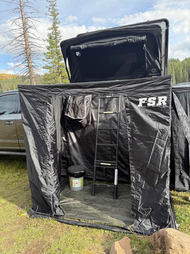 Freespirit Recreation FSR Odyssey V2 Rooftop Tent with lower double privacy tent — photo 3