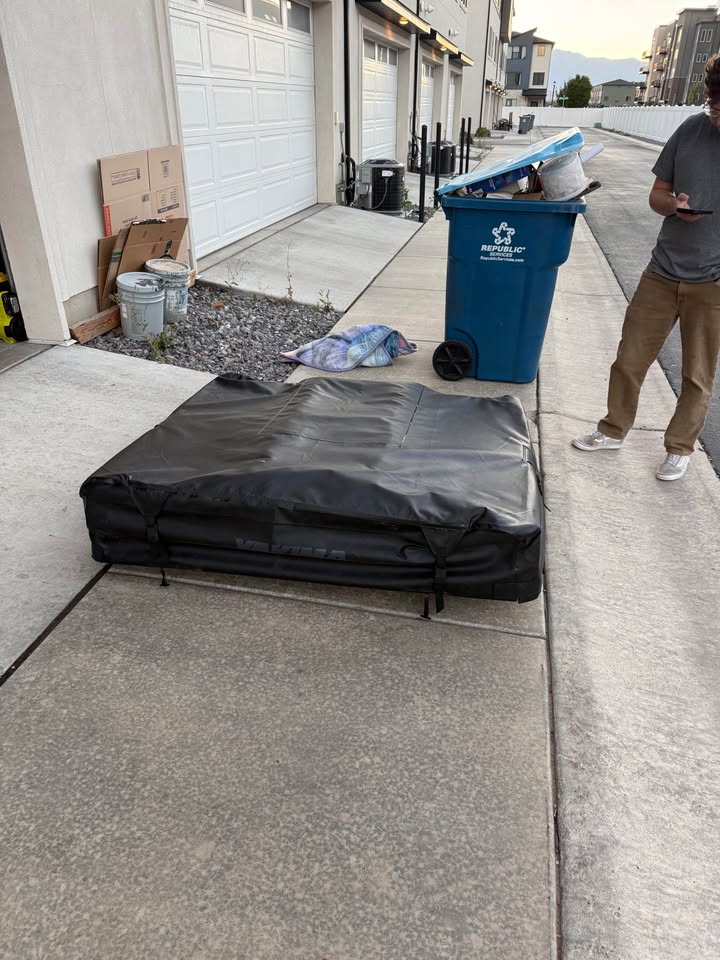 2016 Yakima Skyrise Hd Roof Tent in American Fork, UT (photo 3) — photo 3