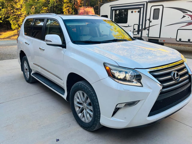 2014 Lexus GX · GX 460 Luxury Sport Utility 4D — photo 3
