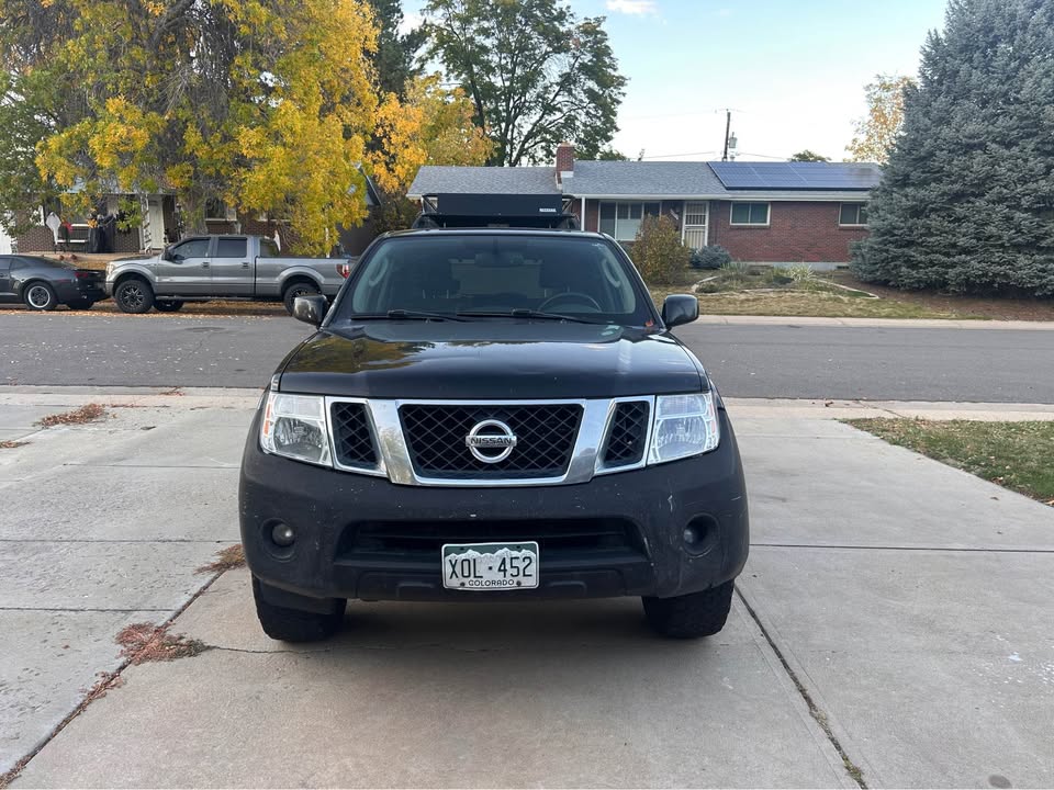 2011 Nissan Pathfinder · S Sport Utility 4D in Denver, CO (photo 3) — photo 3