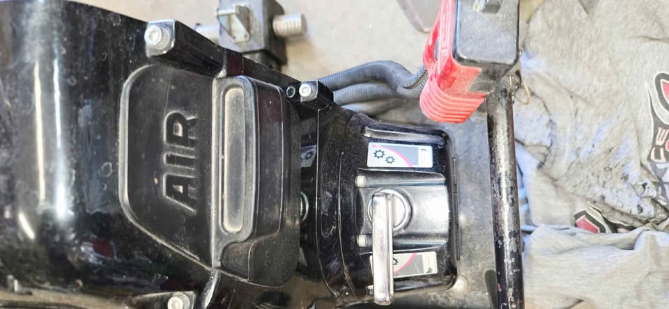 Warn Powerplant 12000lb winch with compressor in Phoenix, AZ (photo 3) — photo 3