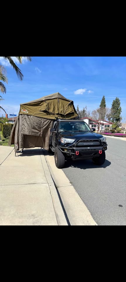 23Zero Walkabout 72 Rooftop Tent with Annex in Ontario, CA (photo 3) — photo 3