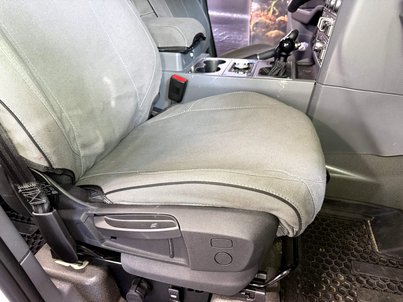 Ineos Grenadier (2023 - Present) Seat Covers — photo 12