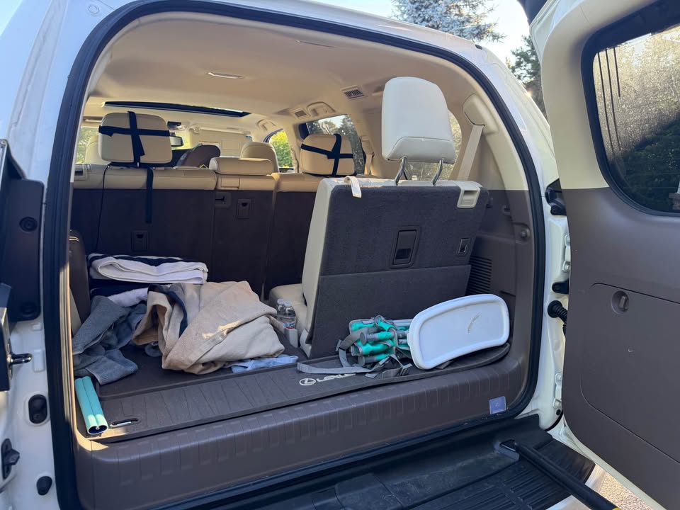 2018 Lexus GX 460 – Luxury, Reliability & Adventure | Only 50,100 Miles | $40,000 | Clean Title — photo 9