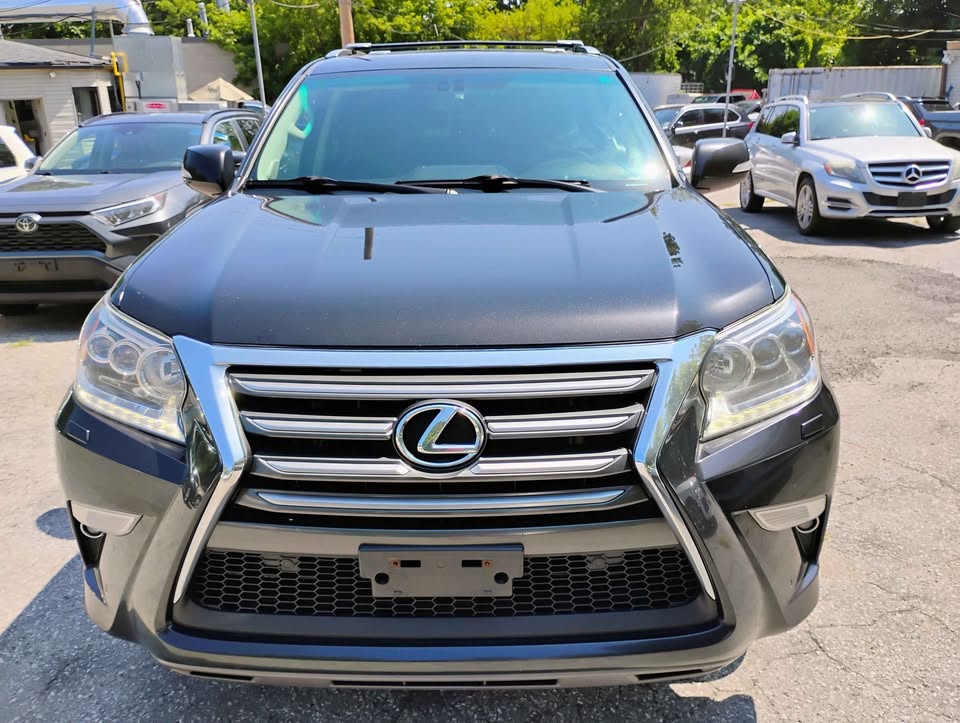 2014 Lexus GX in Toronto, ON (photo 3)