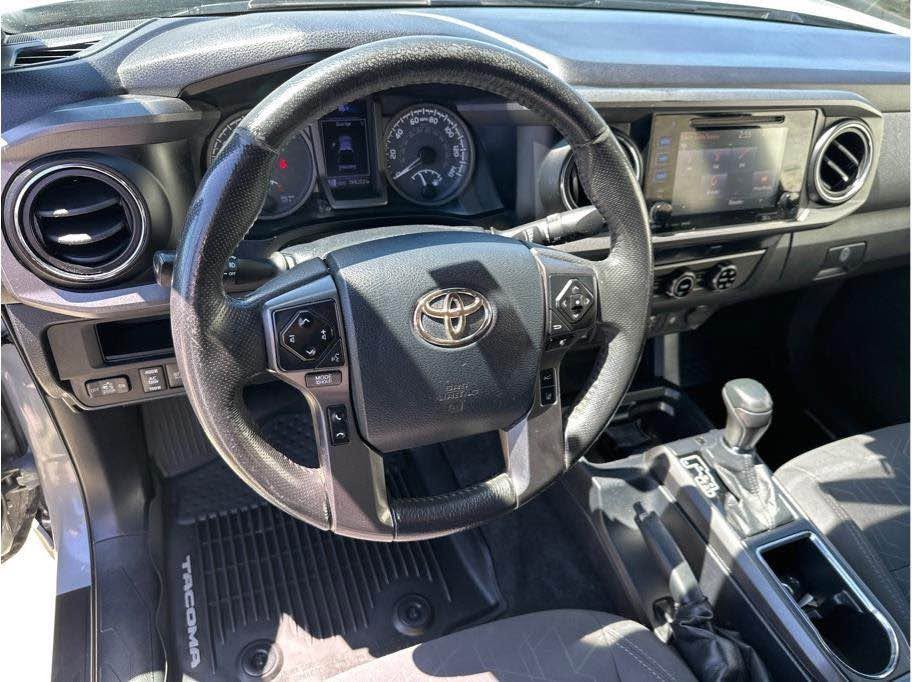 2018 Toyota Tacoma Double Cab · TRD Off-Road Pickup 4D 6 ft in Roseville, CA (photo 11) — photo 11