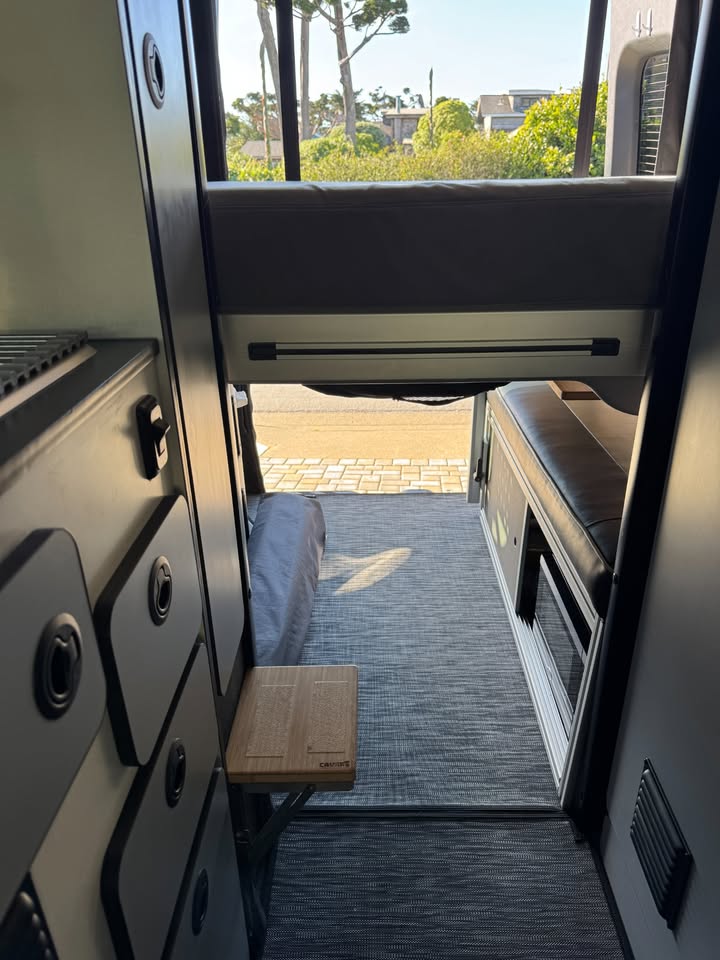 2022 Winnebago revel in Moss Beach, CA (photo 9) — photo 9