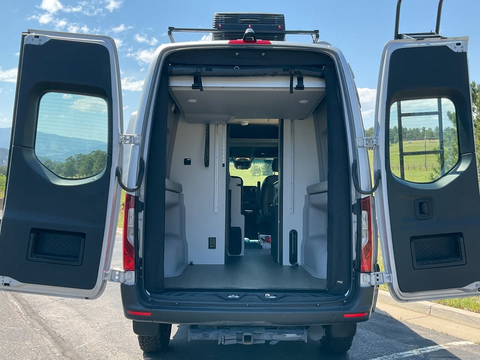 2020 Mercedes-Benz winnebago revel 44e 4x4 in Golden, CO (photo 8)