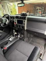 2012 Toyota FJ Cruiser · 4x4 in Portland, OR (photo 9)