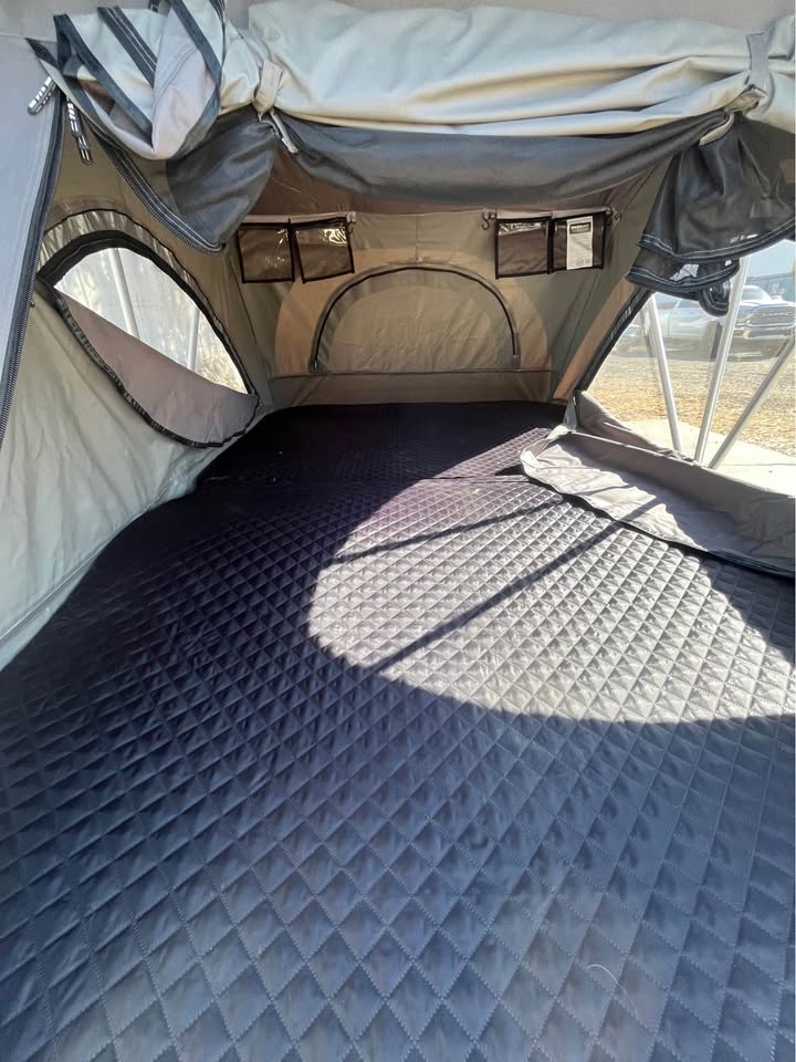Free-spirit rooftop tent in Wildomar, CA (photo 8)