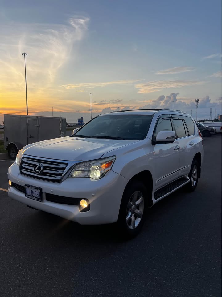 2012 Lexus gx460 in Vaughan, ON (photo 2)
