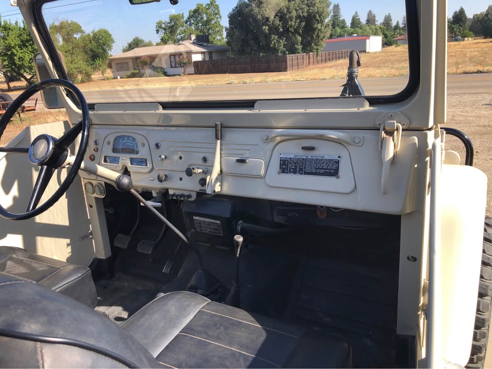 1967 Toyota FJ Cruiser · FJ 40 in Sanger, CA (photo 6)
