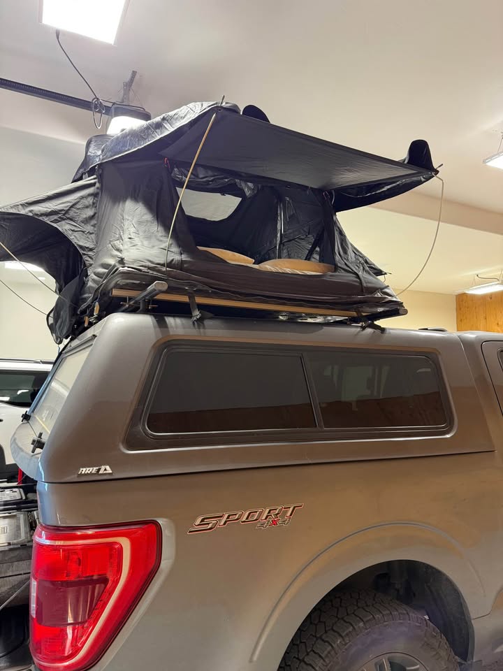 ROAM Vagabond Rooftop Tent w/ Annex – in Burley, ID (photo 4) — photo 4