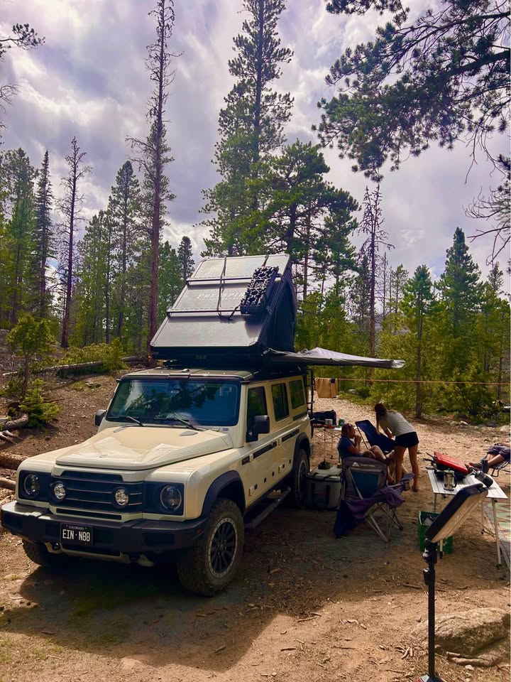 Free Spirit Recreation Aspen V2 XL - Roof Top Tent + accessories in Denver, CO (photo 4) — photo 4