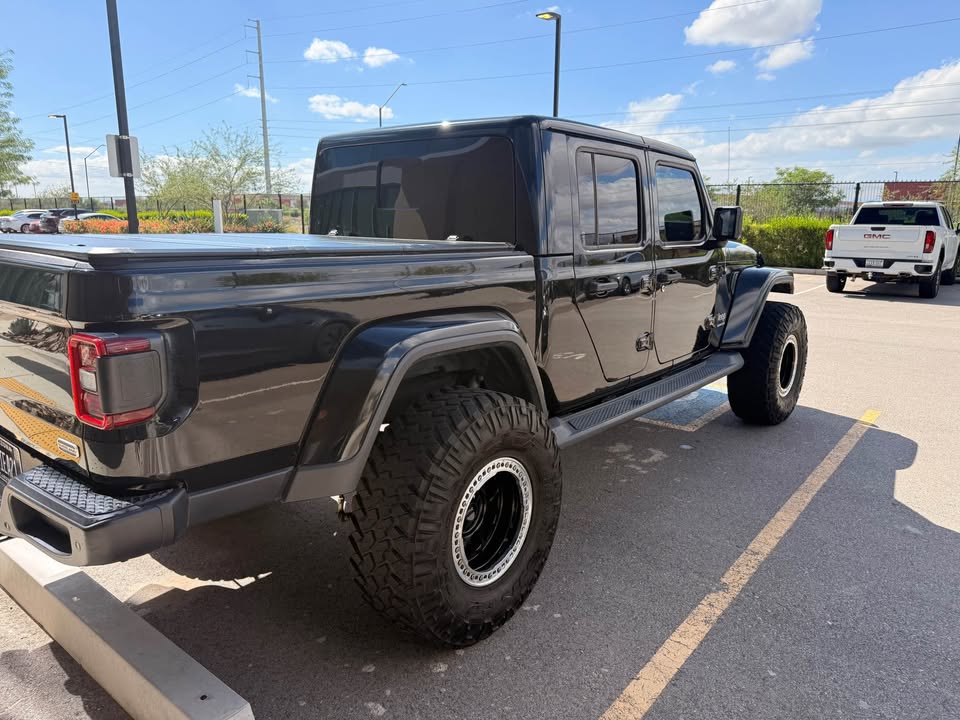 2021 Jeep Gladiator · Overland Pickup 4D 5 ft in Surprise, AZ (photo 4) — photo 4