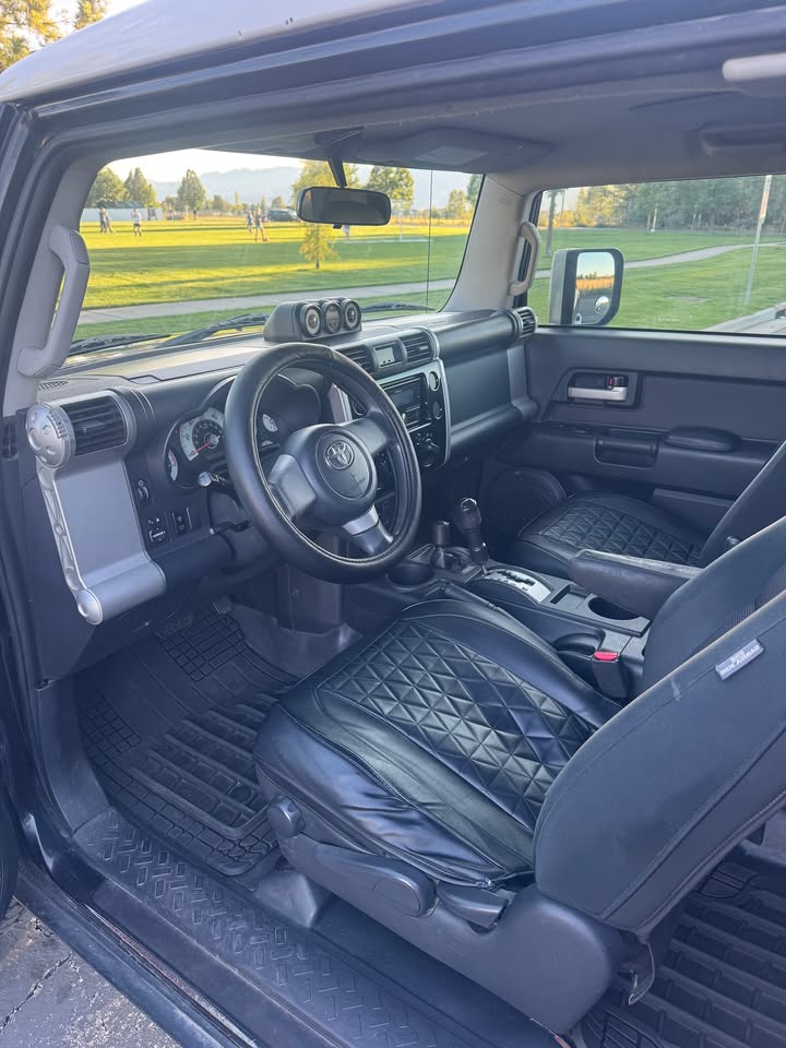 2008 Toyota FJ Cruiser in Logan, UT (photo 4) — photo 4