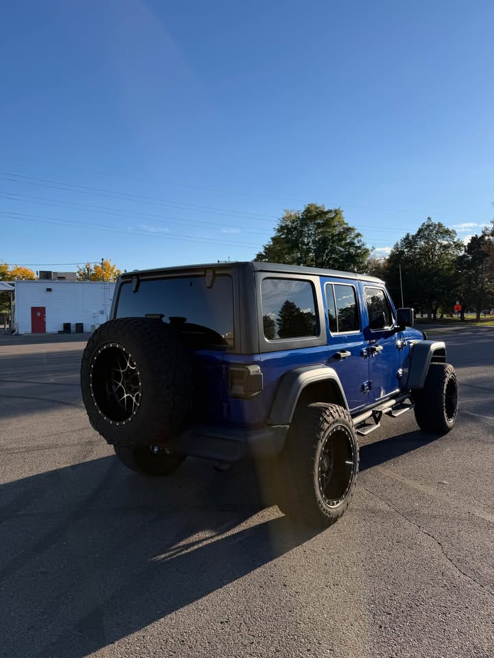 2018 Jeep Wrangler Unlimited · Sport S in Denver, CO (photo 4) — photo 4