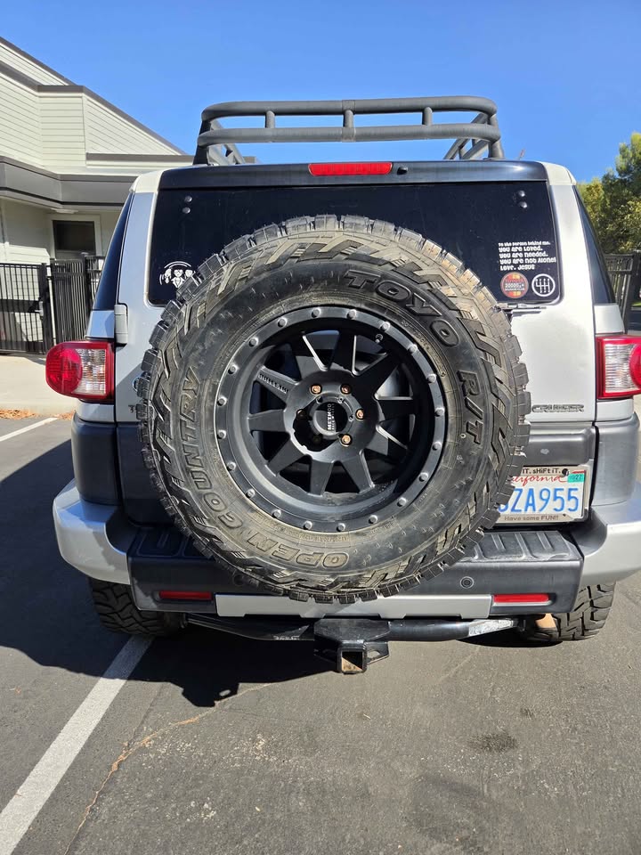 2008 Toyota FJ Cruiser · 4x4 Manual 6 Speed in North Highlands, CA (photo 4) — photo 4