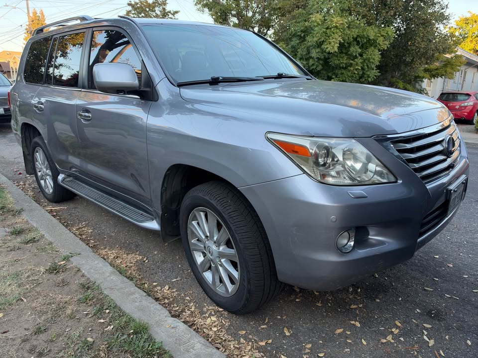 2010 Lexus LX · LX 570 Sport Utility 4D in Alameda, CA (photo 4) — photo 4