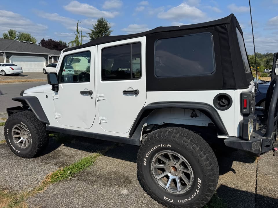 2017 Jeep Wrangler Unlimited · Sport S Sport Utility 4D in Marysville, WA (photo 4) — photo 4