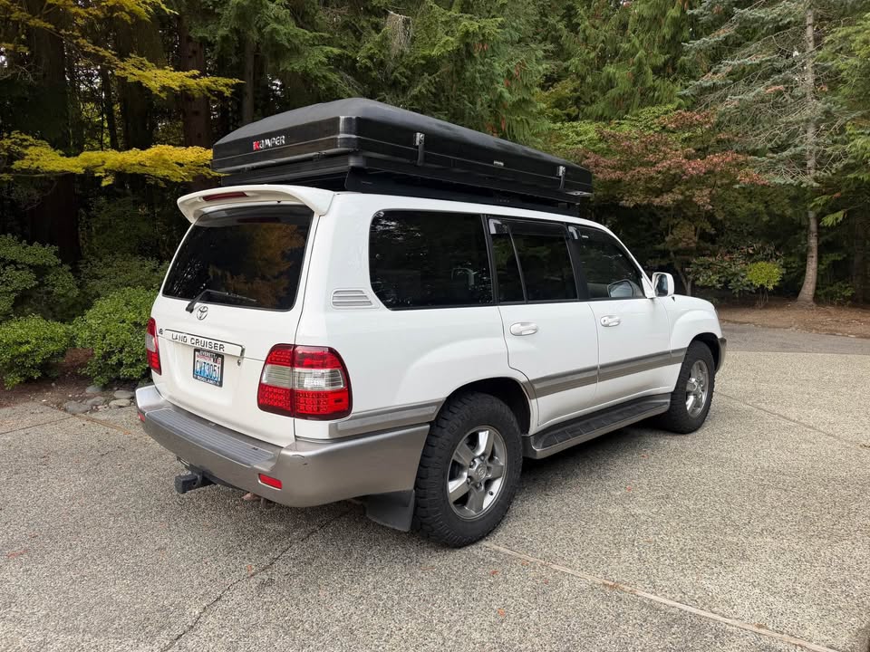 2007 Toyota Landcruiser in Woodinville, WA (photo 4) — photo 4