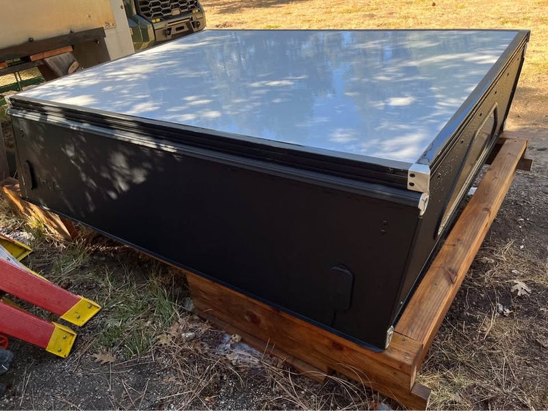 Camper Shell GFC Topper Toyota Tacoma 6ft Long Bed 2nd Gen Go Fast Camper Brand in Idyllwild-Pine Cove, CA (photo 4) — photo 4