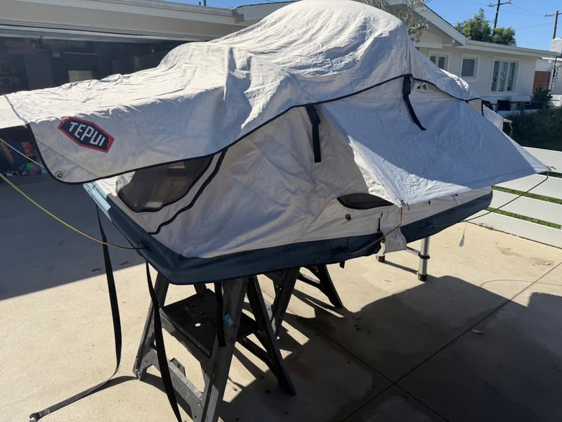 Tepui Kukenam 2 person rooftop tent in excellent condition in Costa Mesa, CA (photo 4) — photo 4