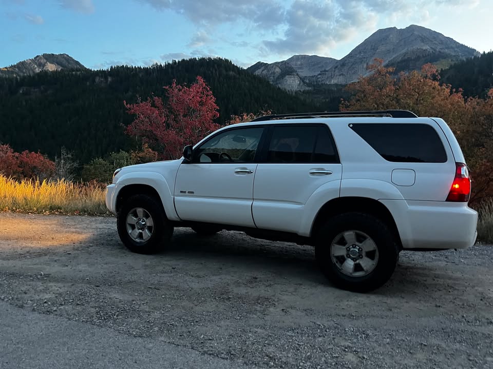 2007 Toyota 4Runner SR5 in Highland, UT (photo 4) — photo 4