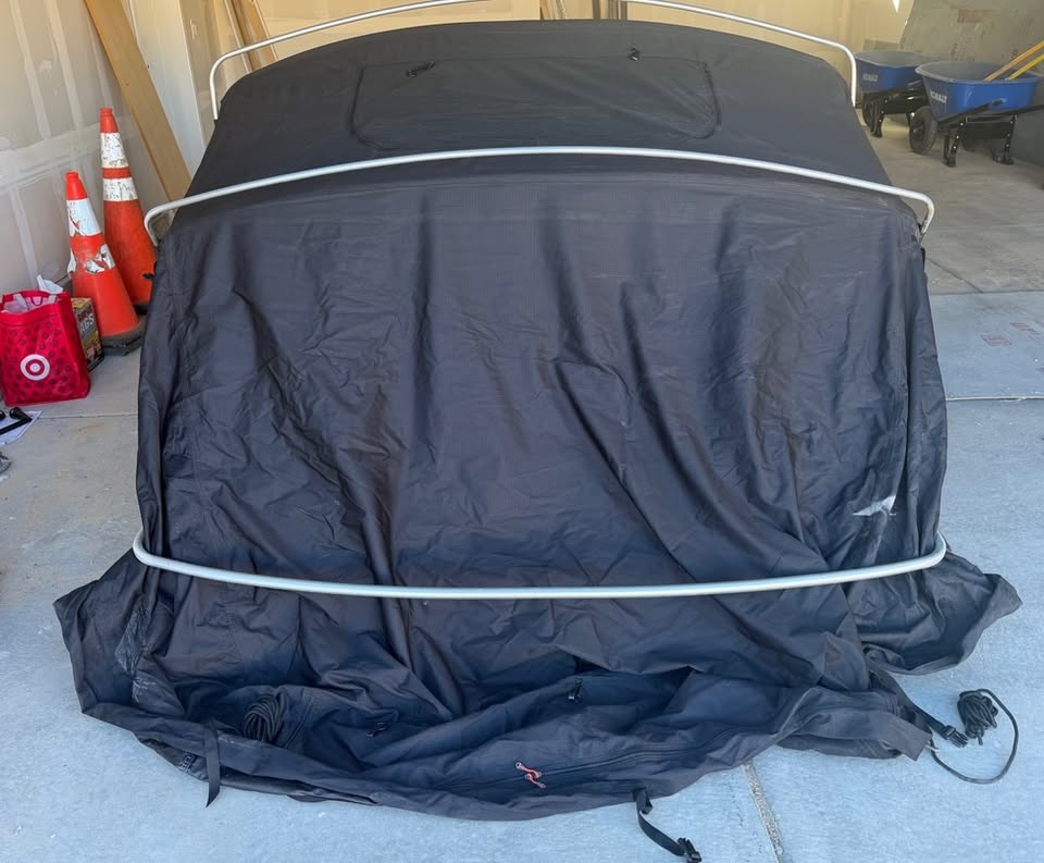 ROAM Vagabond XL Rooftop Tent – Only Used 6 Times – Annex & Extras in Arvada, CO (photo 4) — photo 4