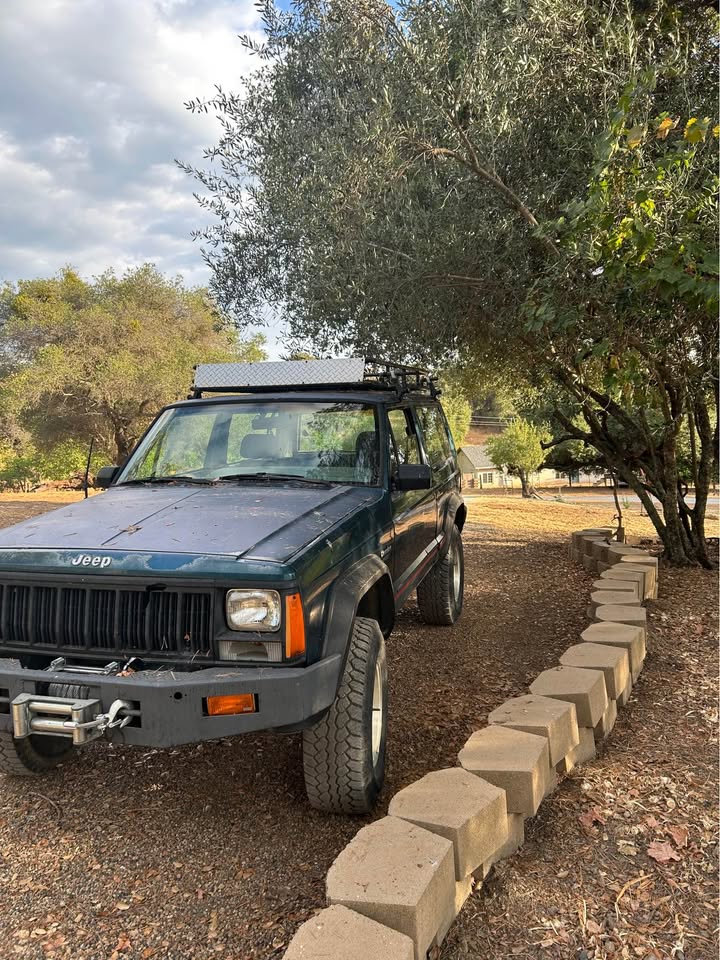 1995 jeep xj in Jackson, CA (photo 4) — photo 4