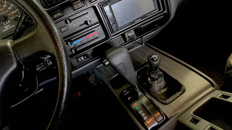 1991 Toyota Landcruiser · Sport Utility 4D in Peoria, AZ (photo 4) — photo 4