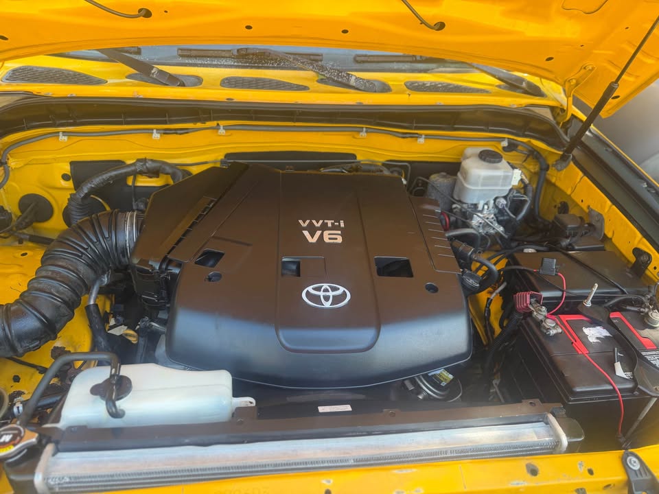 2007 Toyota FJ Cruiser in Aurora, CO (photo 4) — photo 4